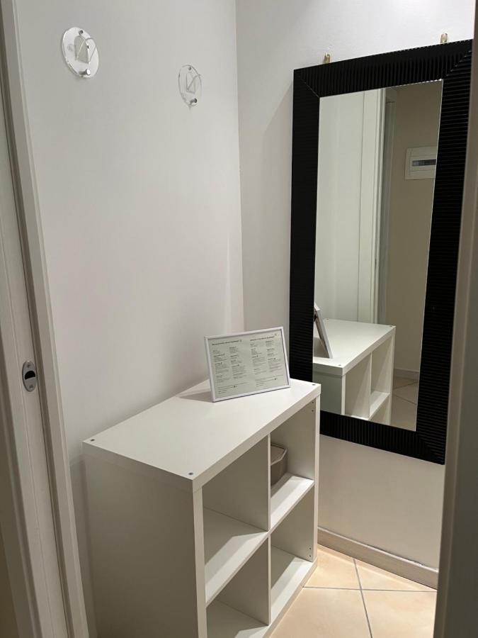 Bilocale In Centro - 10Km Da Malpensa Apartment Gallarate Exterior photo